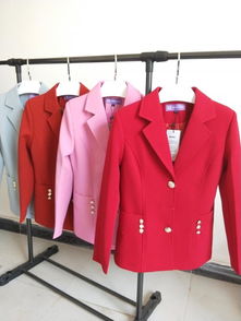 云南登紅服飾 集設計、生產、銷售于一體的服裝企業